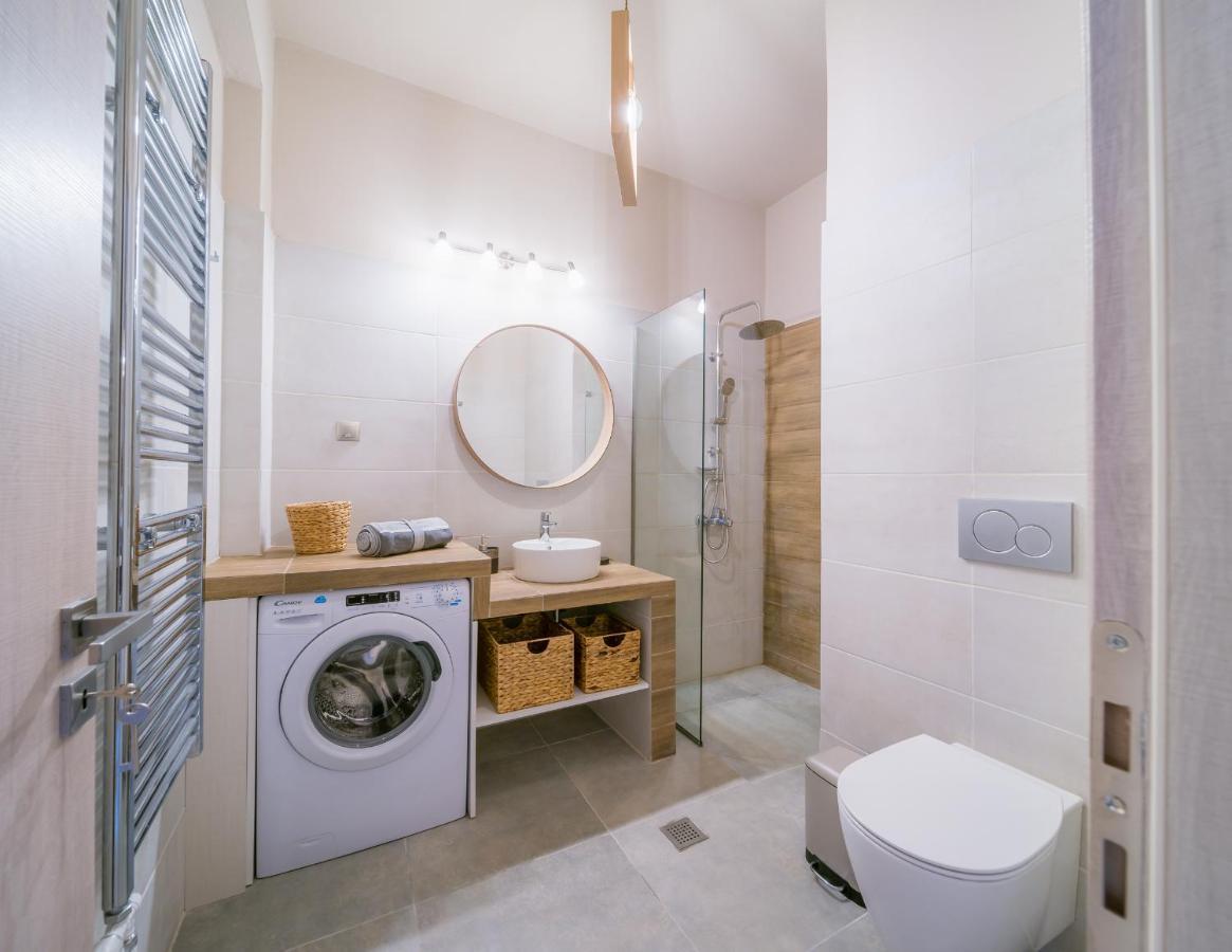 Ferienwohnung Brand New Aprtm Touching Acropolis Athen Exterior foto